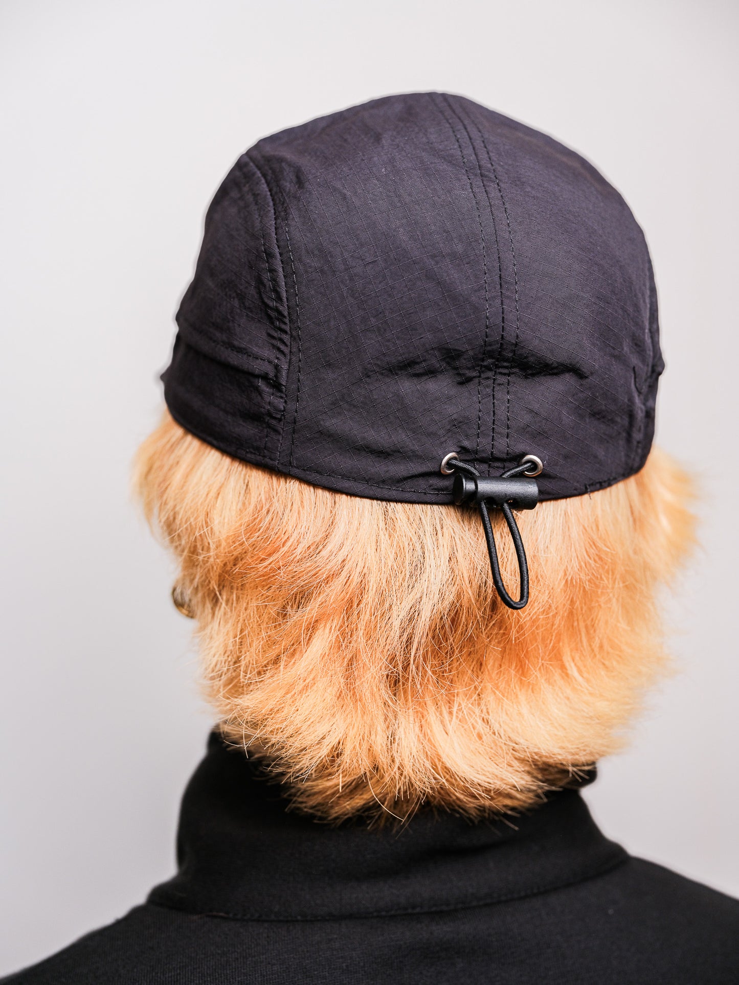 "Bad Days are Temporary" Sports Cap in Black