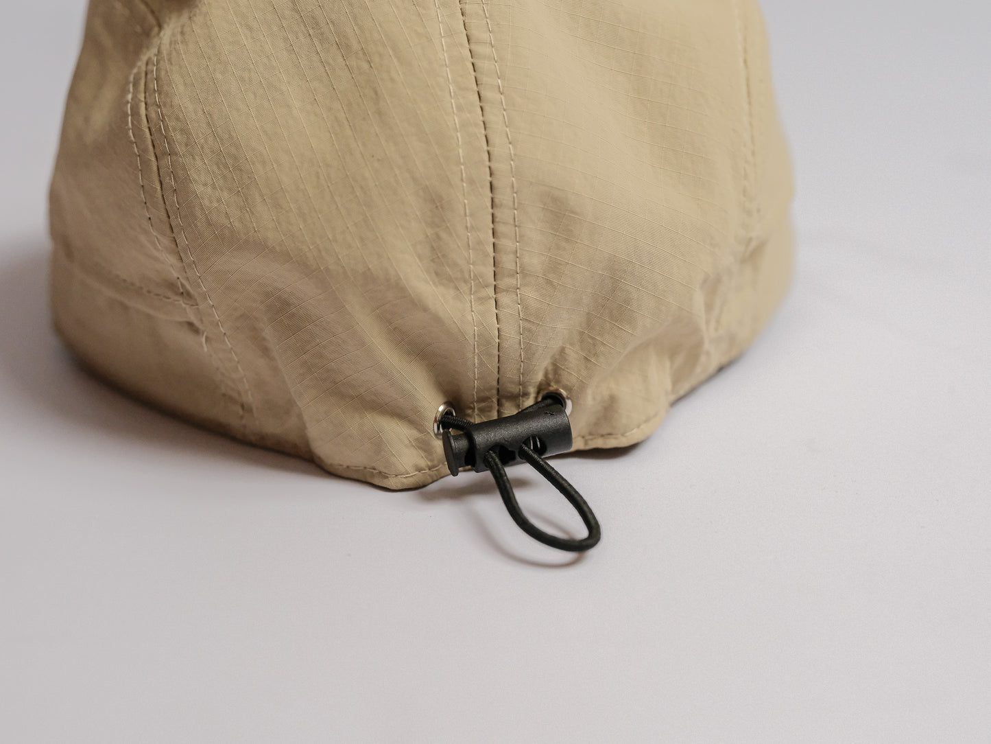 "Bad Days are Temporary" Sports Cap in Beige
