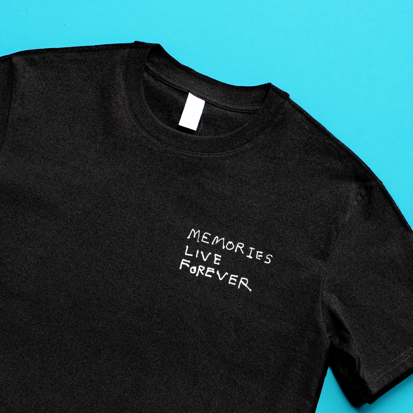 "I TAKE PICTURES SO I CAN REMEMBER" SHIRT